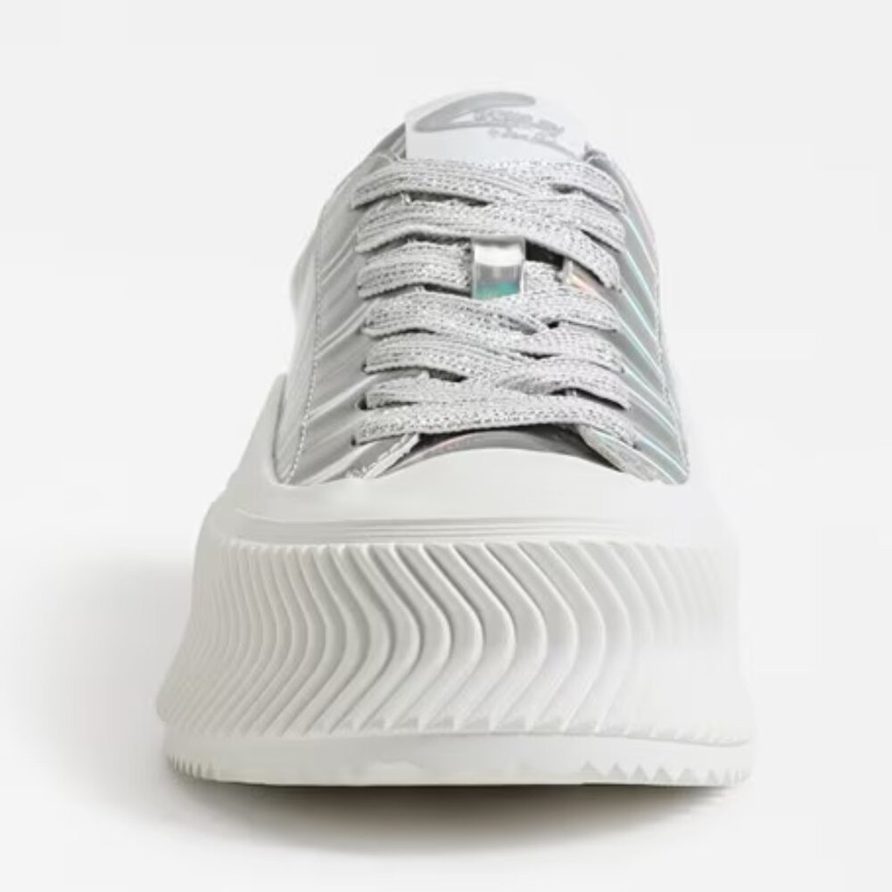 $79 NWT SAM EDELMAN Silver Platform Sneaker - Picture 3 of 12